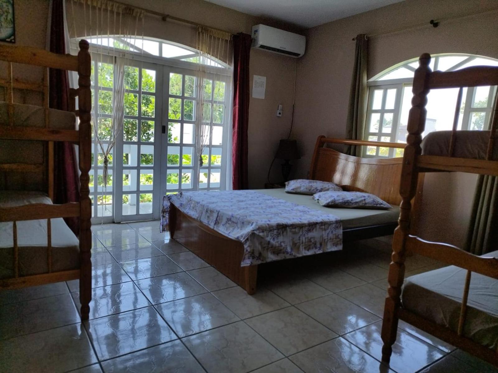 Hostel Da Ilha De Sao Francisco Do Sul Marechal Luz Bagian luar foto